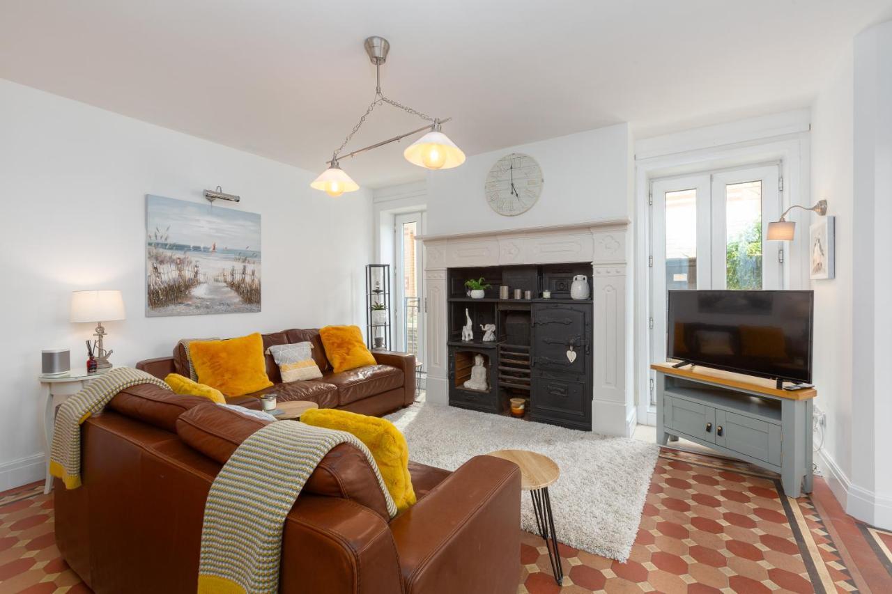 Charles Alexander Short Stay - Clifton Drive Beach Retreat Lytham St Annes Extérieur photo