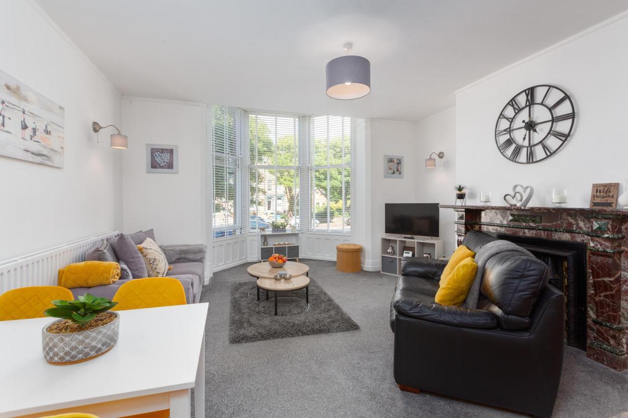 Charles Alexander Short Stay - Clifton Drive Beach Retreat Lytham St Annes Extérieur photo